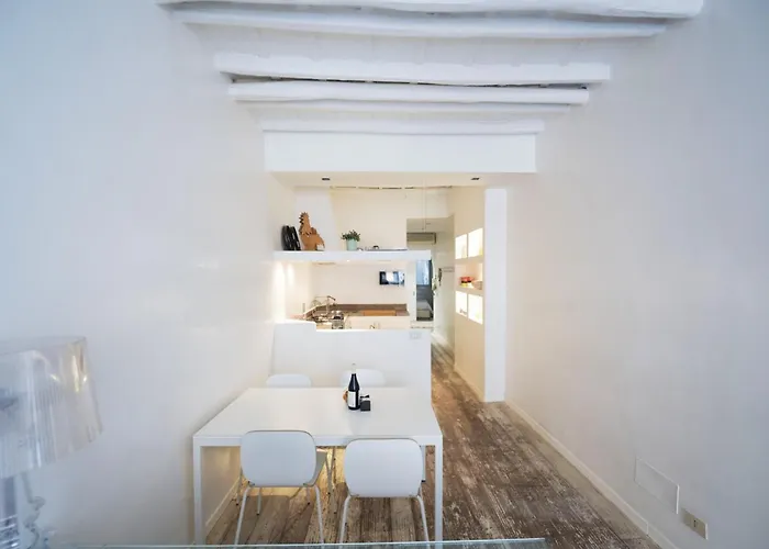 Elegant Design Retreat By Campo De Fiori
